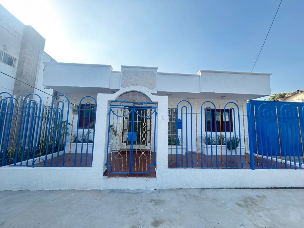 {{ ucwords(strtolower($inmueble['type'])) }}