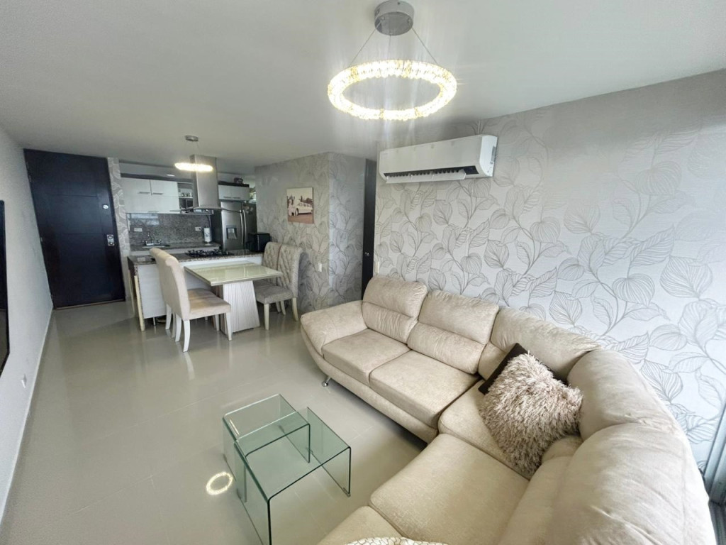 {{ ucwords(strtolower($inmueble['type'])) }}