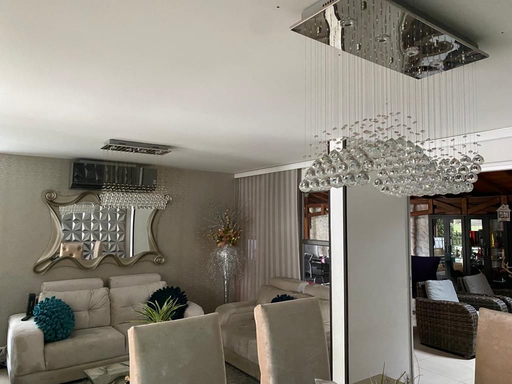 Casa Condominio En Venta - Ciudad Jardín, Cali