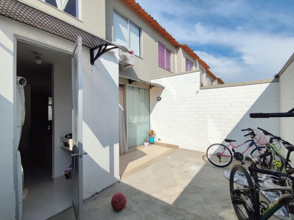 Casa Condominio En Venta - Ciudad Country - Jamundi, Jamundí