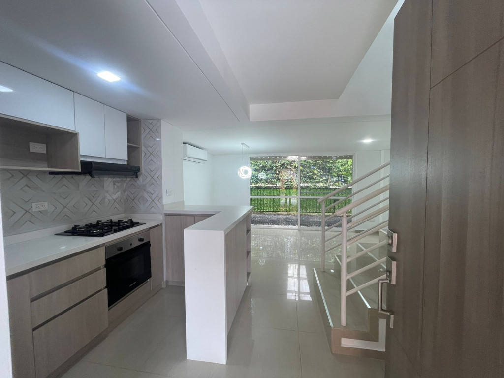 Casa Condominio En Arriendo - Ciudad Pacífica, Cali