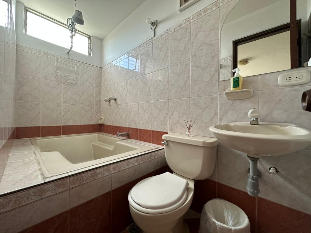 Apartamento En Venta - Santa Anita, Cali