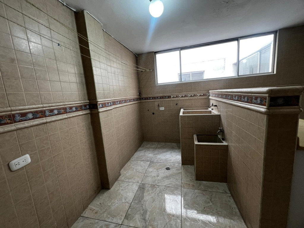 Apartamento En Venta - Santa Anita, Cali