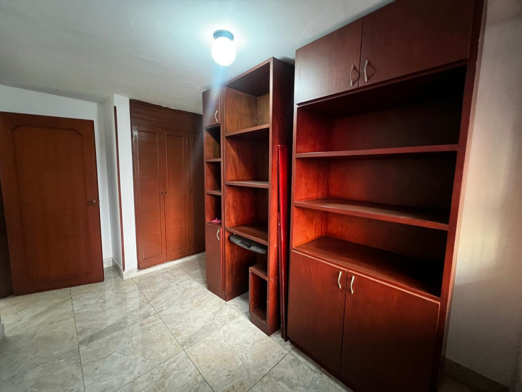 Apartamento En Venta - Santa Anita, Cali