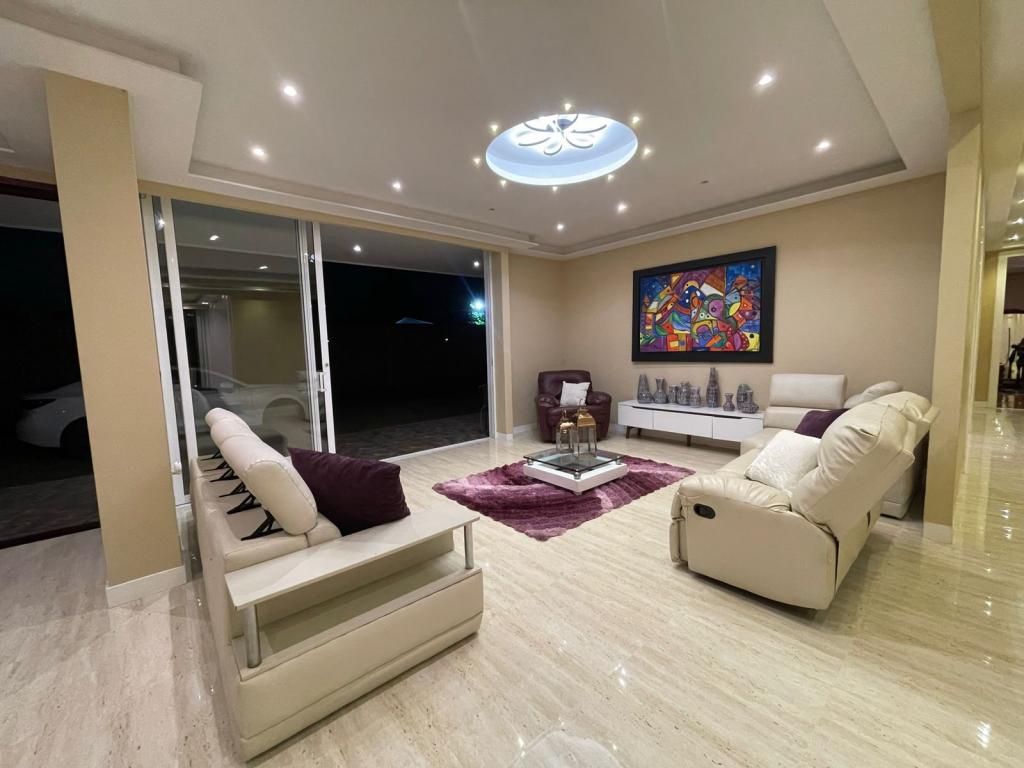 Casa Condominio En Venta - El Hormiguero Via Cascajal, Cali