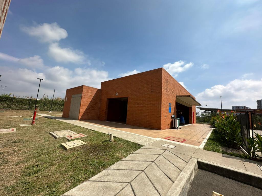 Apartamento En Arriendo - Valle Del Lili, Cali