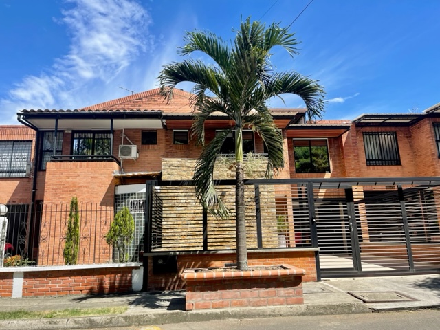 Casa En Venta - Valle Del Lili, Cali