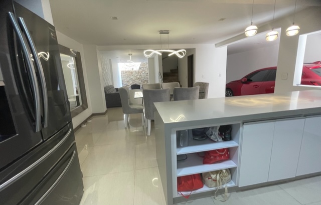 Casa En Venta - Valle Del Lili, Cali