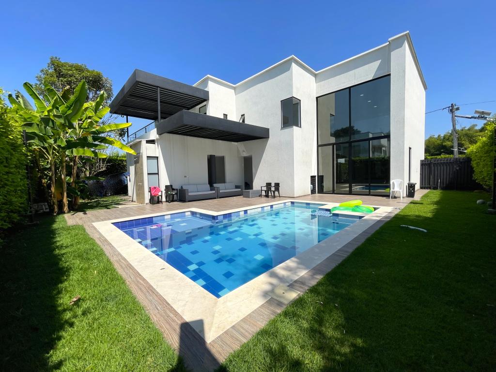 Casa Campestre En Venta - Alfaguara, Jamundí