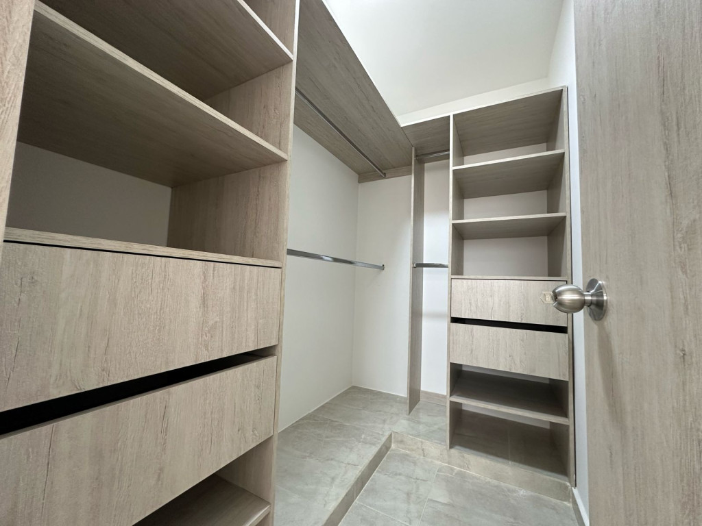 Apartamento En Venta - Bochalema, Cali