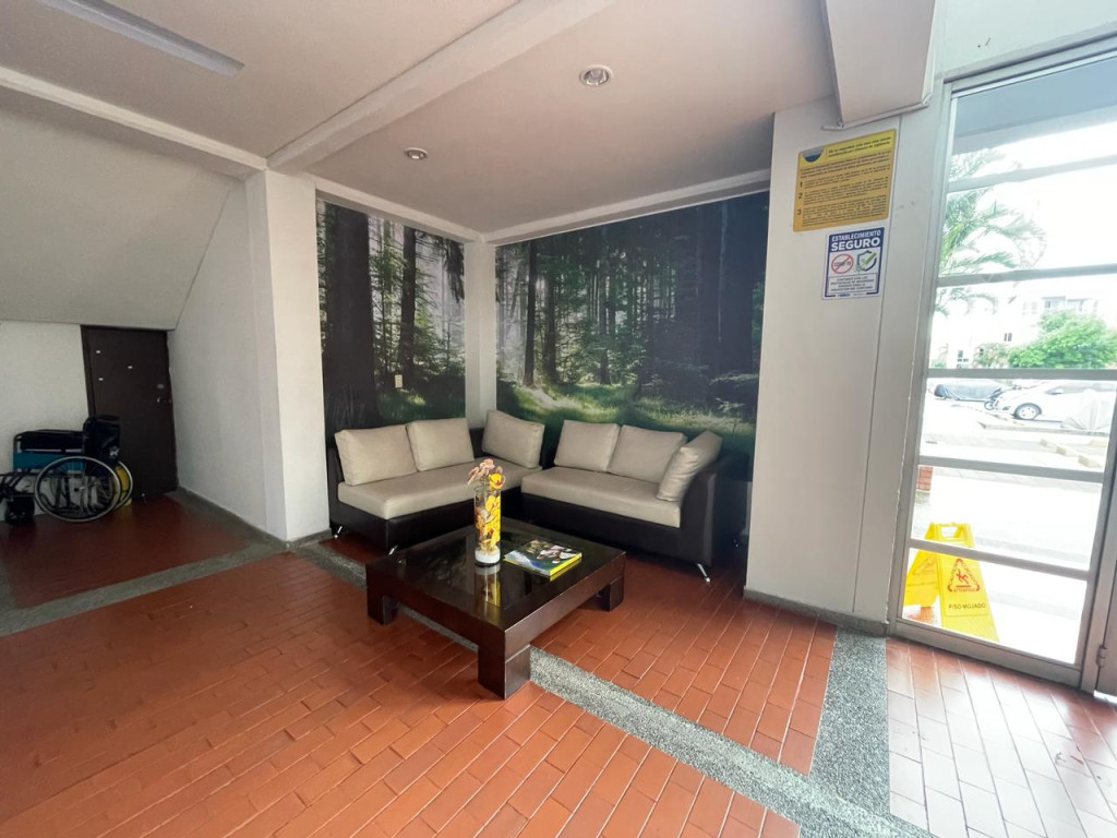 Apartamento En Venta - Valle Del Lili, Cali