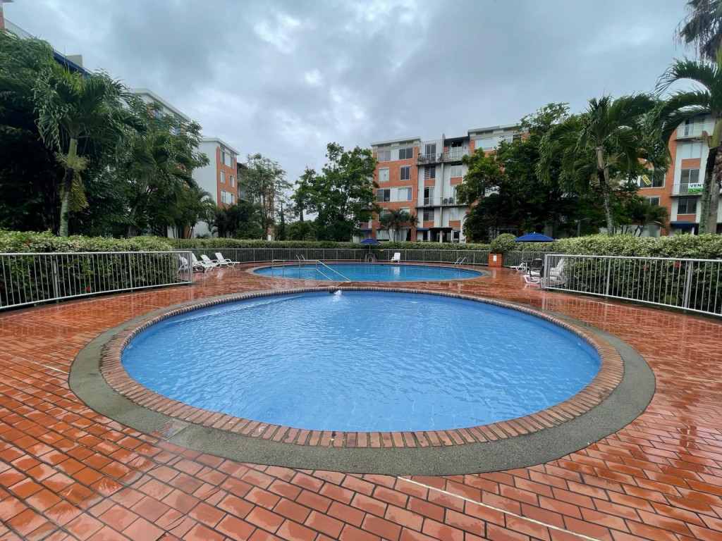 Apartamento En Venta - Valle Del Lili, Cali
