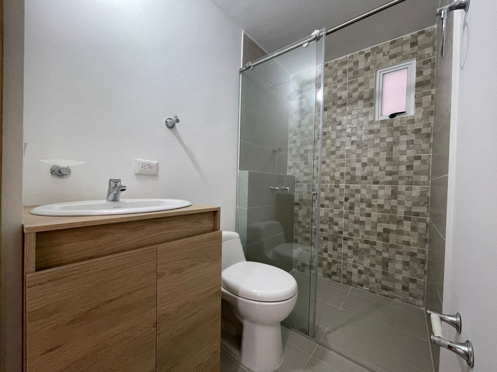 Apartamento En Arriendo - Valle Del Lili, Cali