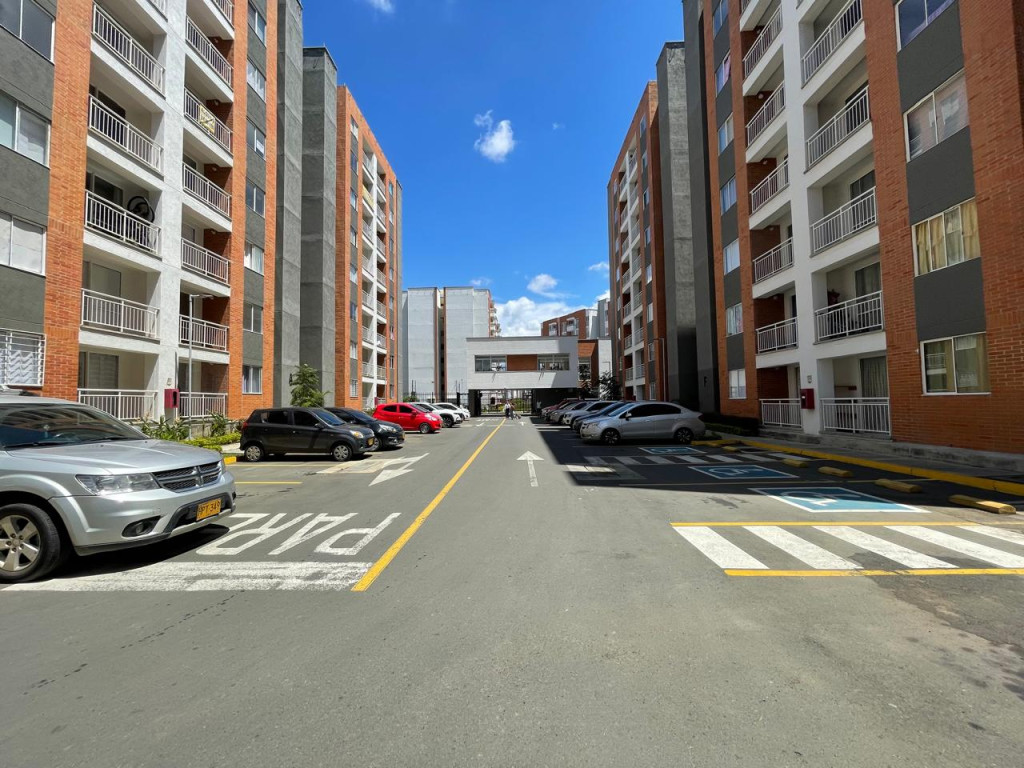 Apartamento En Arriendo - Valle Del Lili, Cali