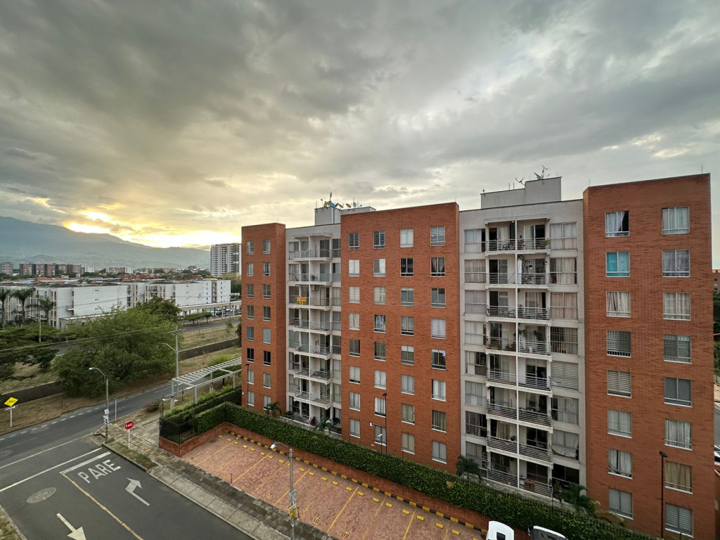 Apartamento En Arriendo - Valle Del Lili, Cali