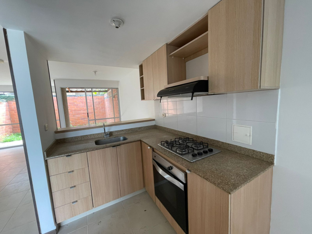 Casa En Venta - Ciudad Country - Jamundi, Jamundí
