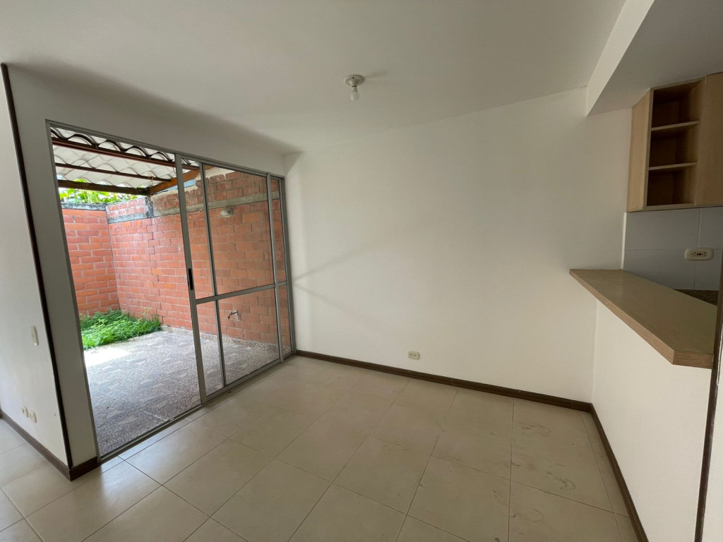 Casa En Venta - Ciudad Country - Jamundi, Jamundí