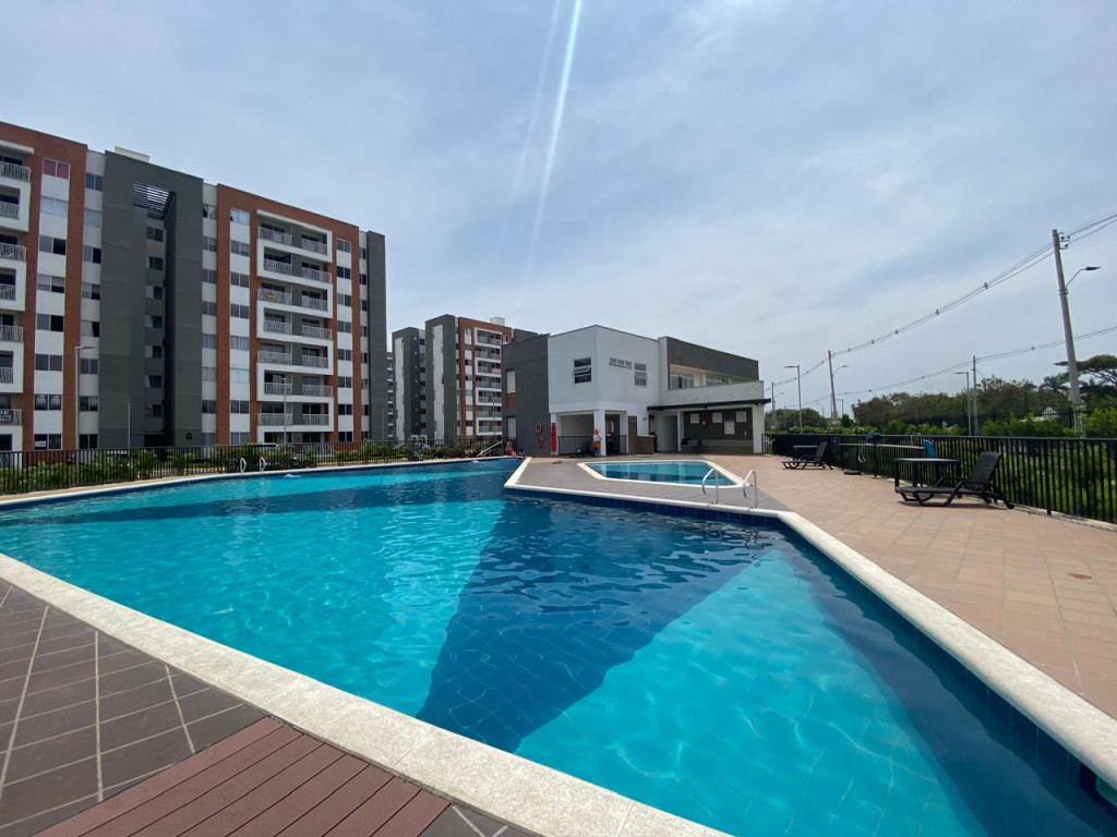 Apartamento En Venta - Bochalema, Cali