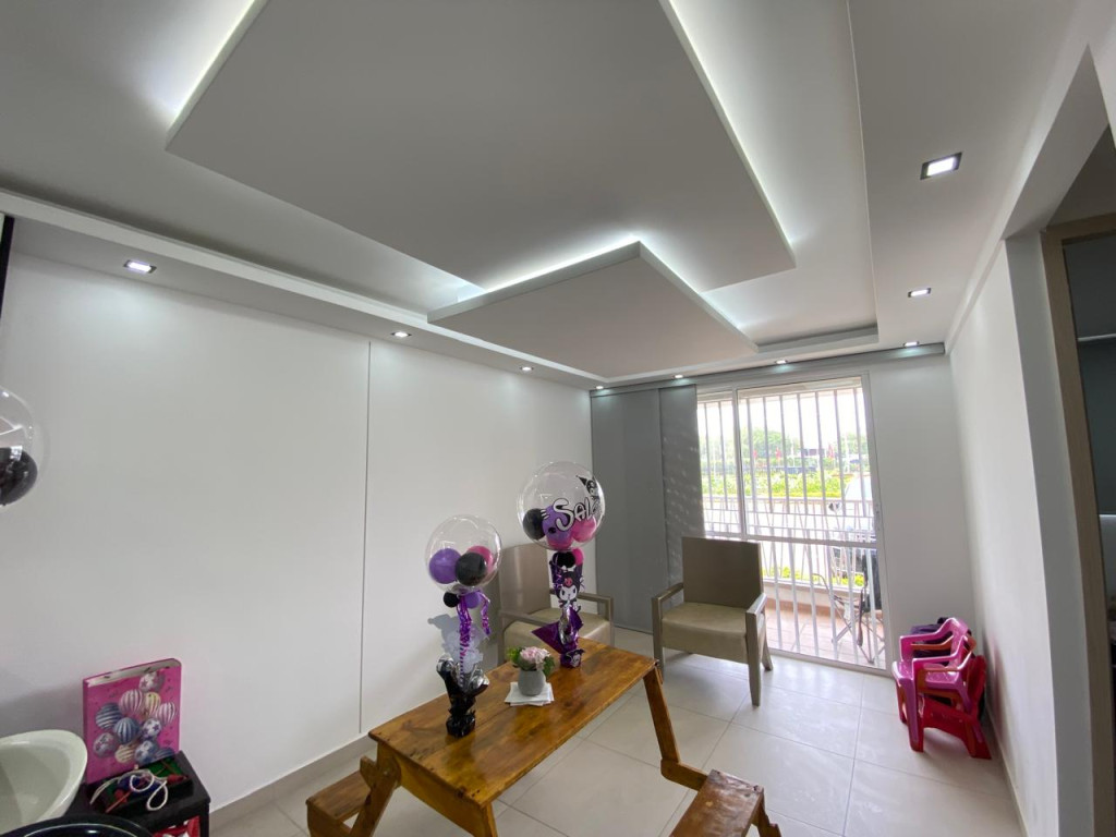 Apartamento En Venta - Bochalema, Cali