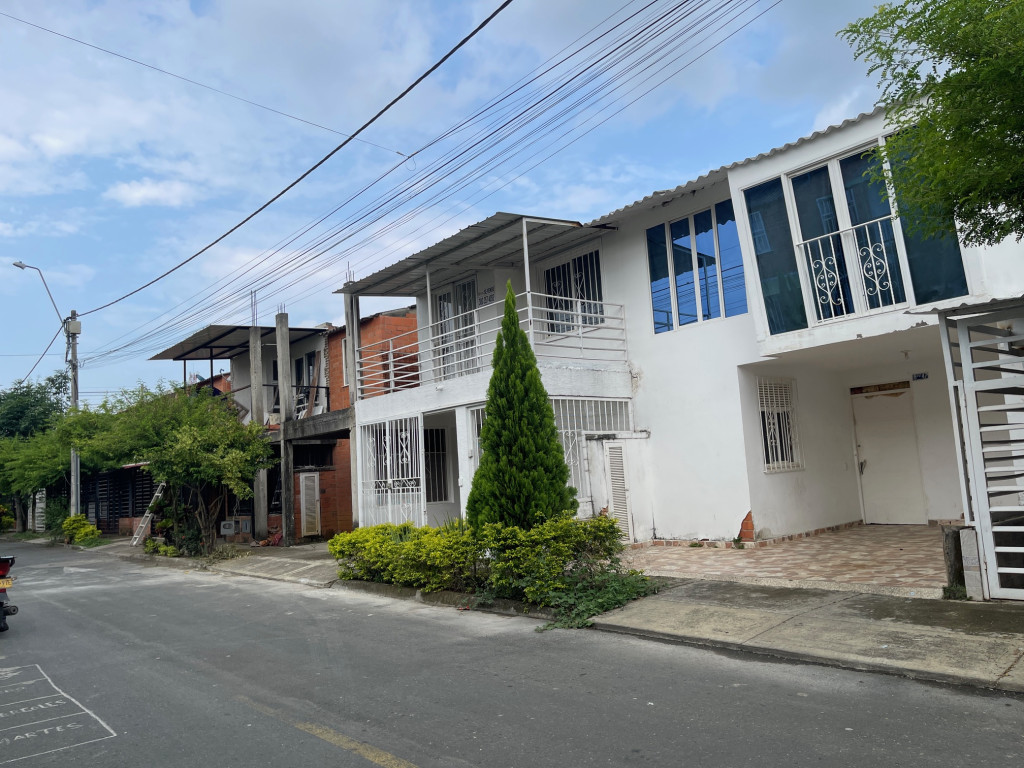 Casa En Venta - La Alborada, Jamundí