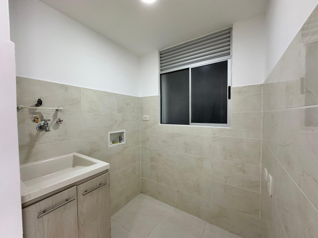 Apartamento En Arriendo - Valle Del Lili, Cali