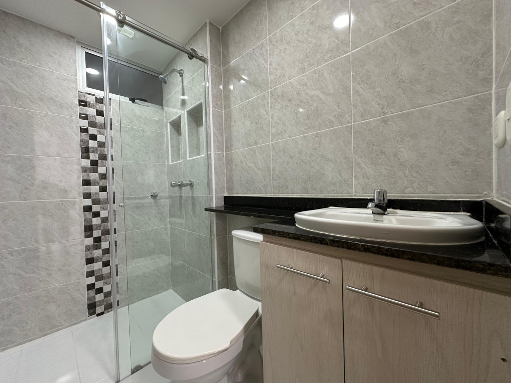 Apartamento En Arriendo - Valle Del Lili, Cali