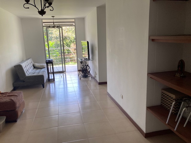 Apartamento En Venta - El Limonar, Cali