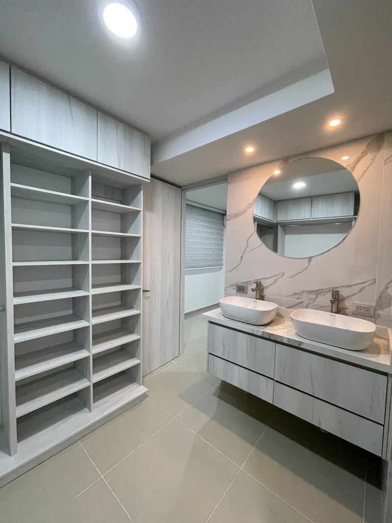 Apartamento En Venta - Valle Del Lili, Cali