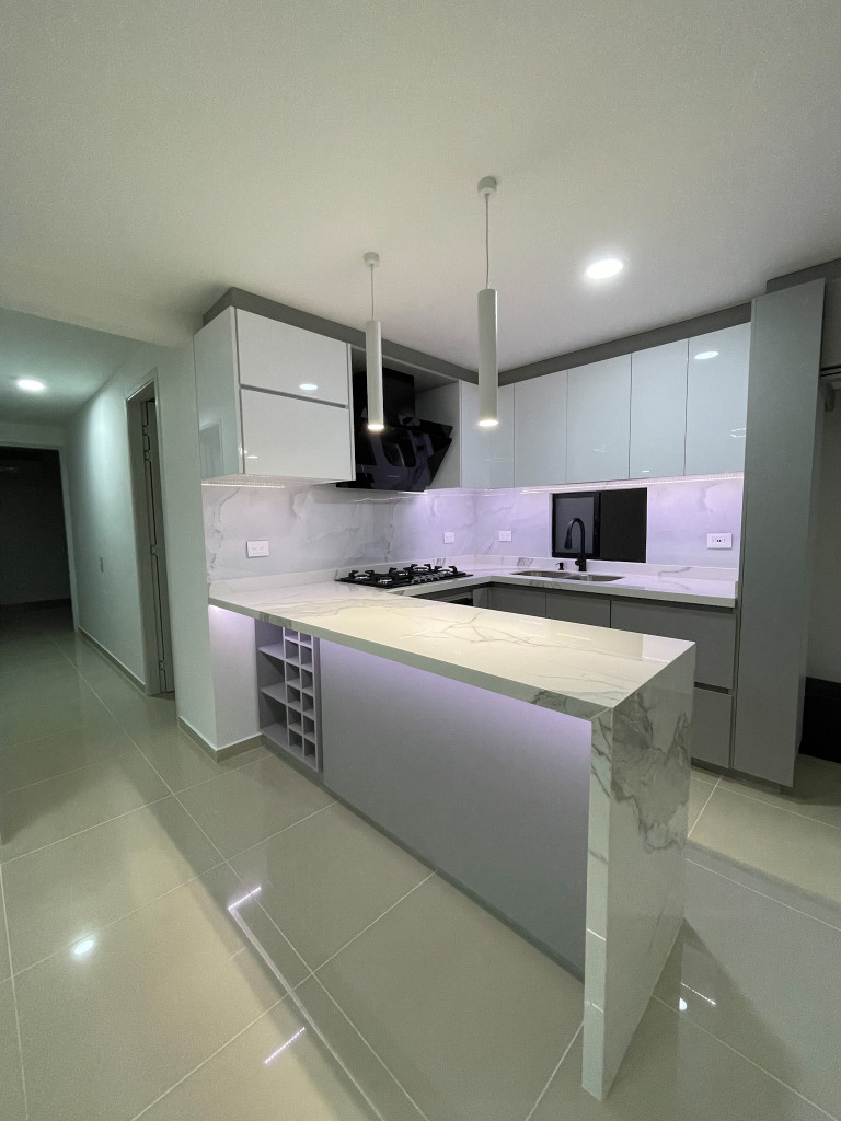 Apartamento En Venta - Valle Del Lili, Cali