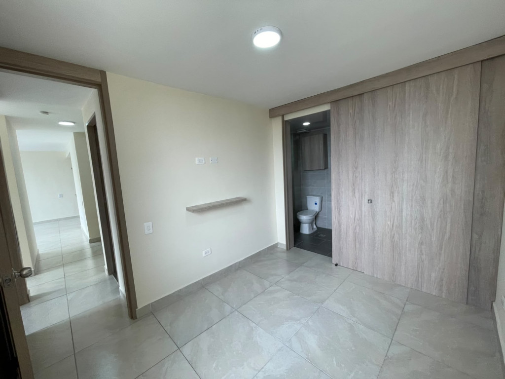 Apartamento En Venta - Valle Del Lili, Cali