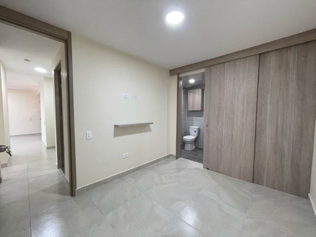 Apartamento En Venta - Valle Del Lili, Cali