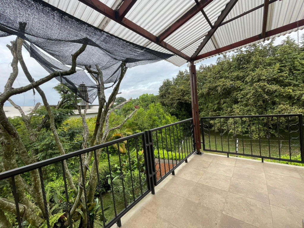 Casa En Arriendo - Ciudad Jardín, Cali