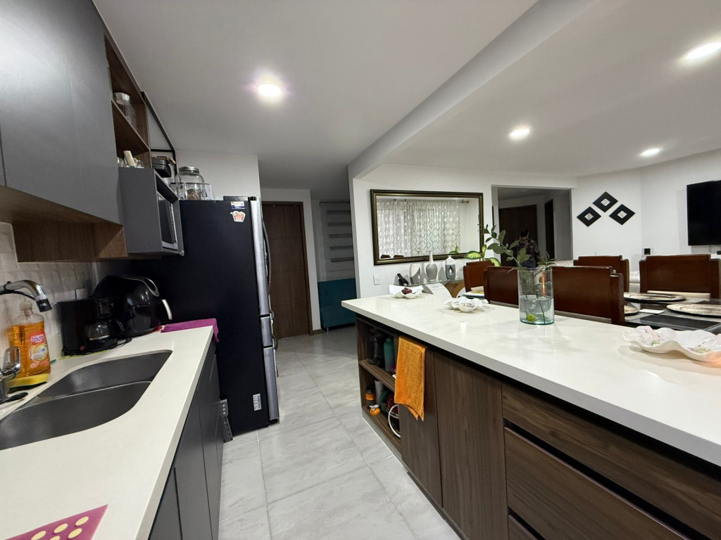 Apartamento En Venta - Valle Del Lili, Cali