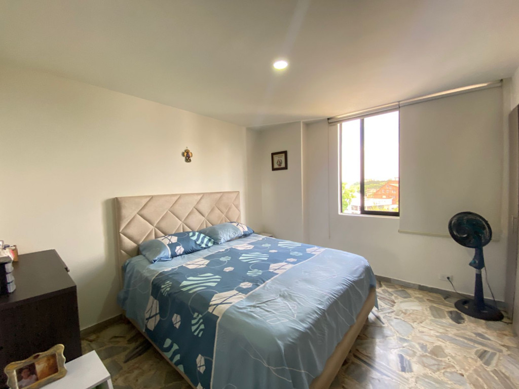 Apartamento En Venta - El Limonar, Cali