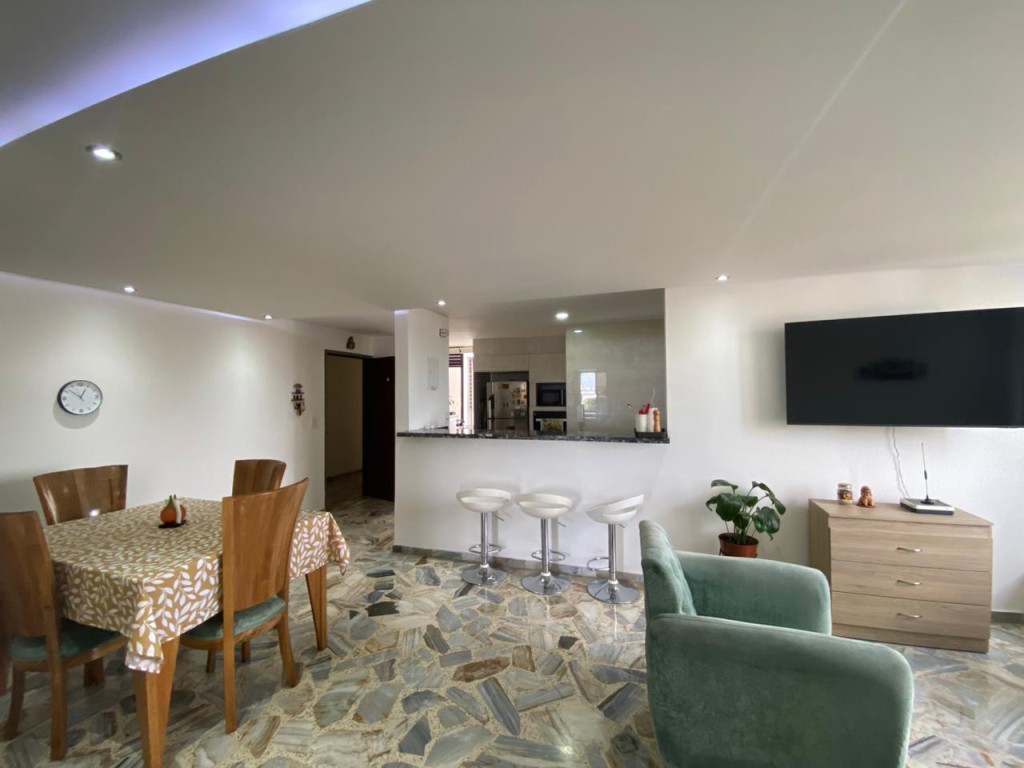 Apartamento En Venta - El Limonar, Cali