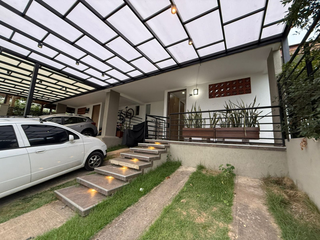 Casa Campestre En Arriendo - Verde Horizonte, Jamundí