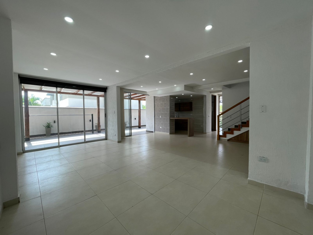 Casa Campestre En Arriendo - Verde Horizonte, Jamundí