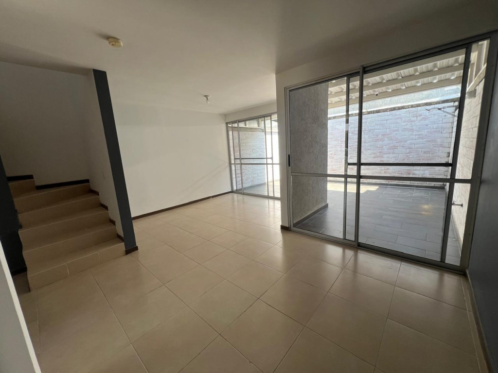 Casa Condominio En Venta - Ciudad Country - Jamundi, Jamundí