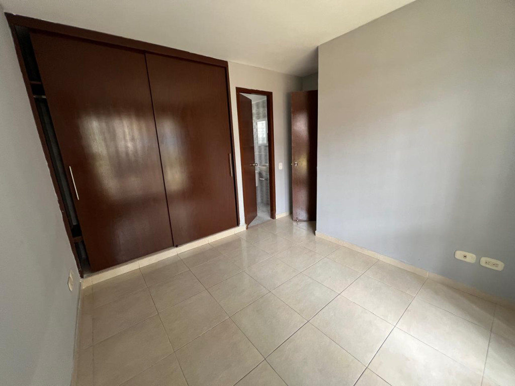 Apartamento En Venta - Bochalema, Cali