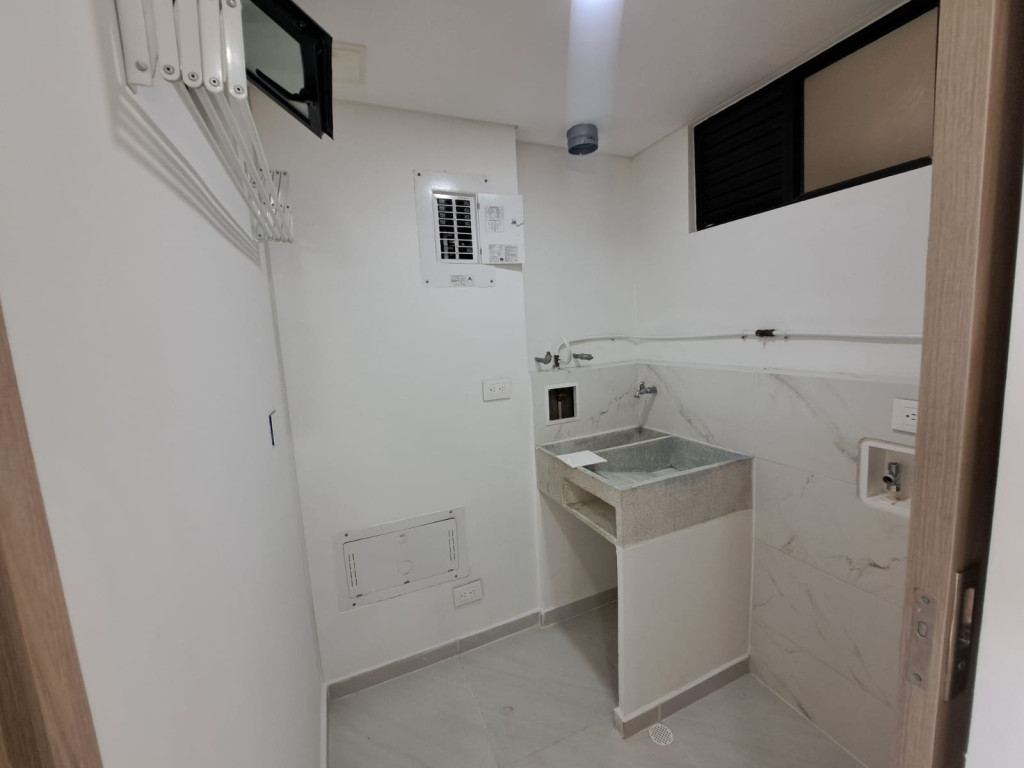 Apartamento En Venta - Valle Del Lili, Cali