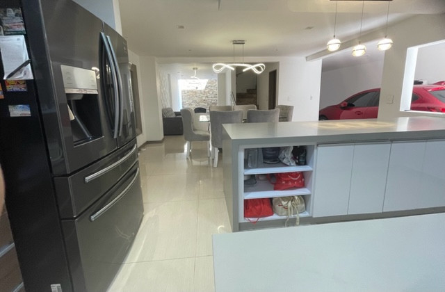 Casa En Venta - Valle Del Lili, Cali