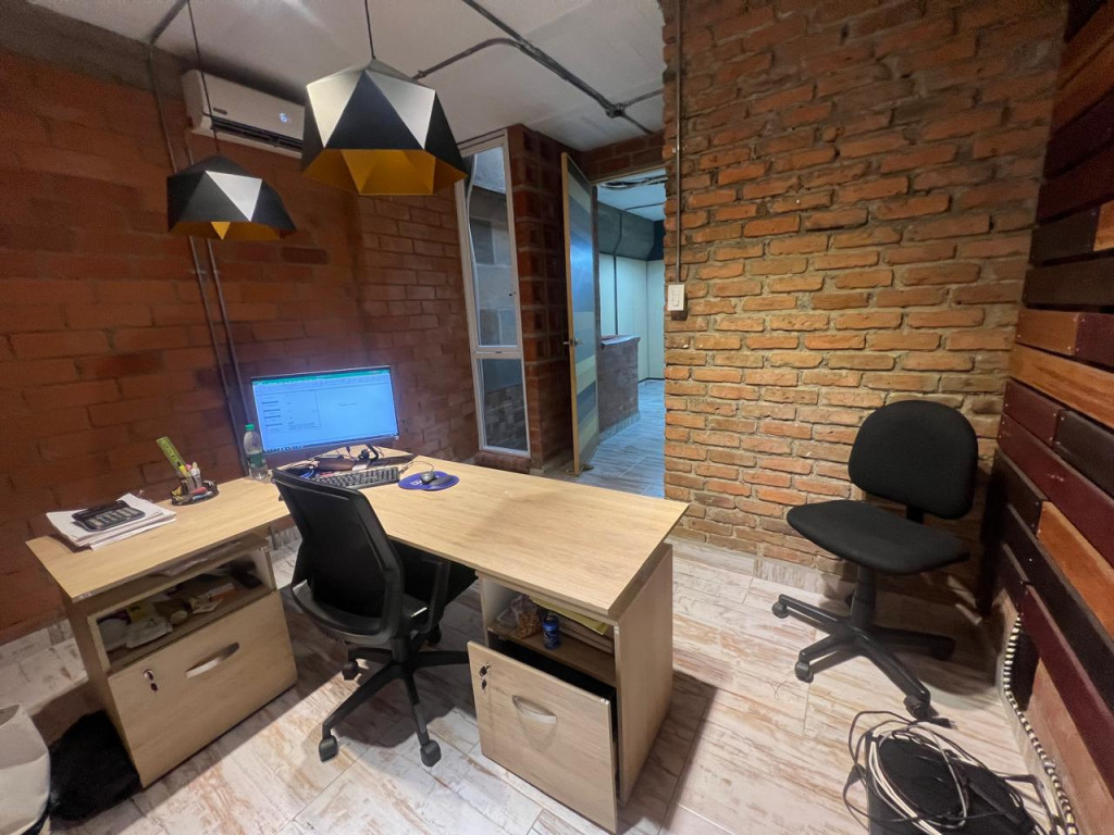 Comercial (Casa Para Comercio) En Venta - Calicanto, Cali