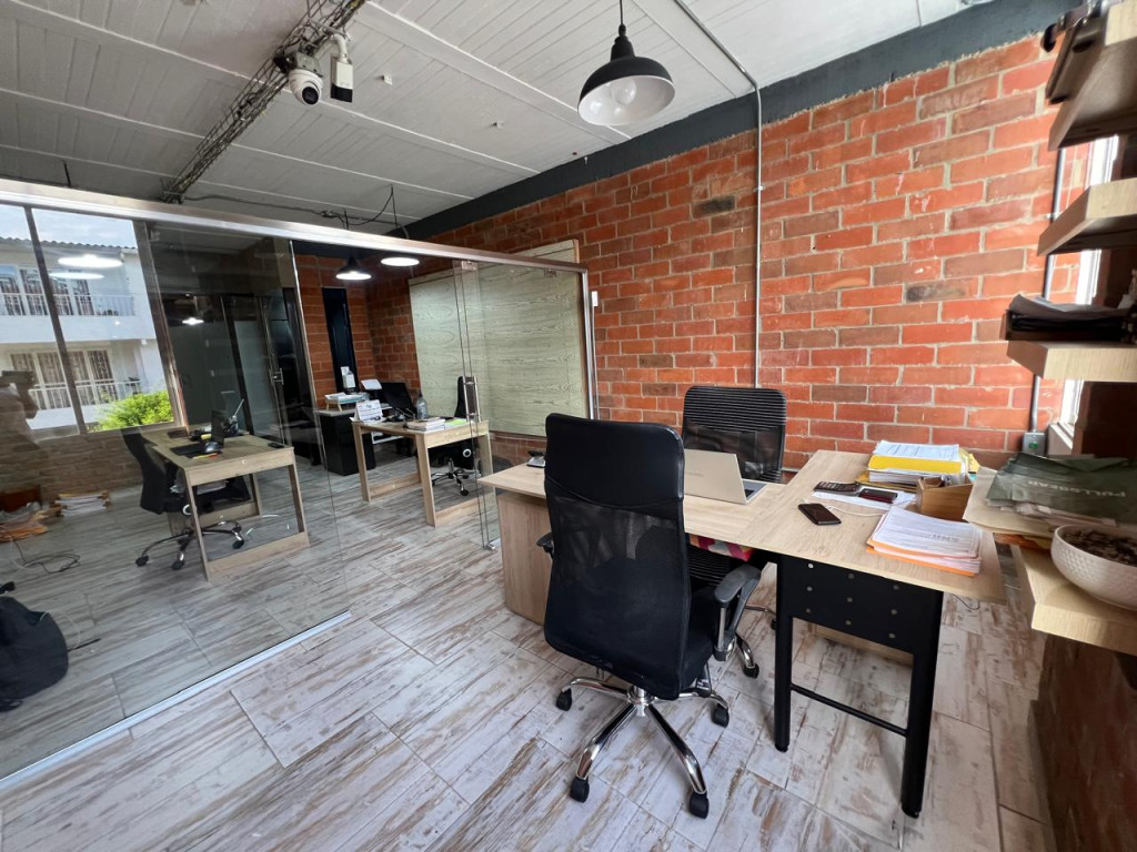 Comercial (Casa Para Comercio) En Venta - Calicanto, Cali