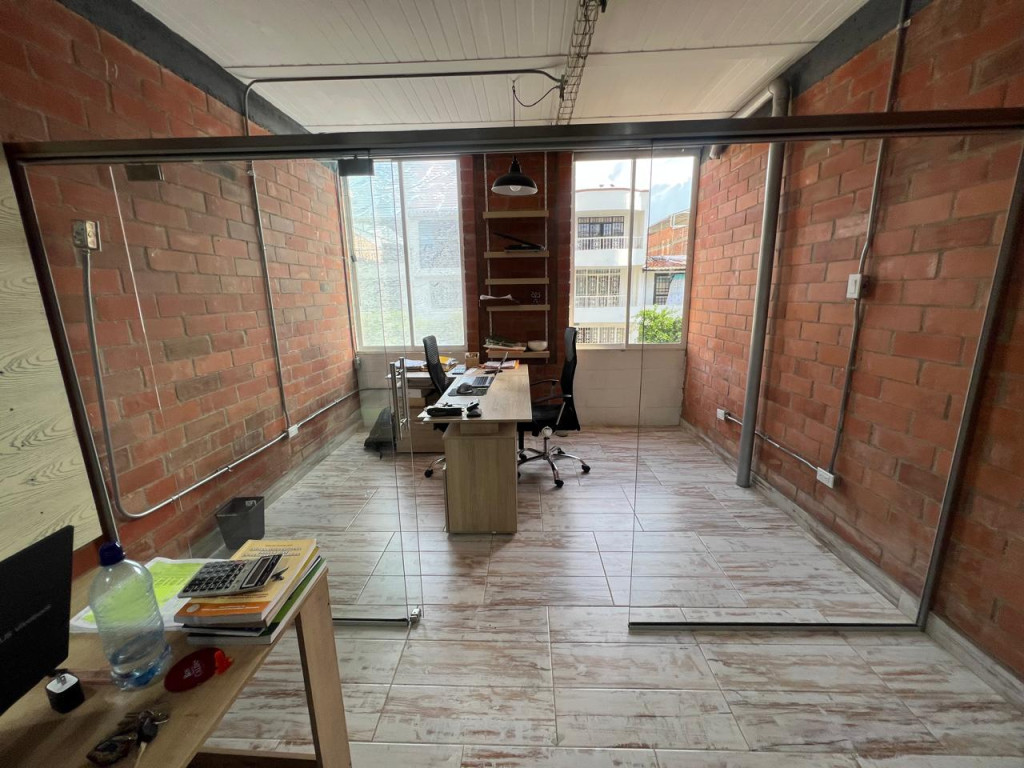 Comercial (Casa Para Comercio) En Venta - Calicanto, Cali