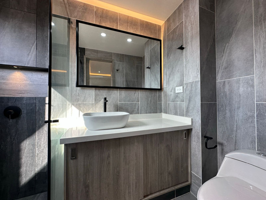 Apartamento En Venta - La Hacienda, Cali