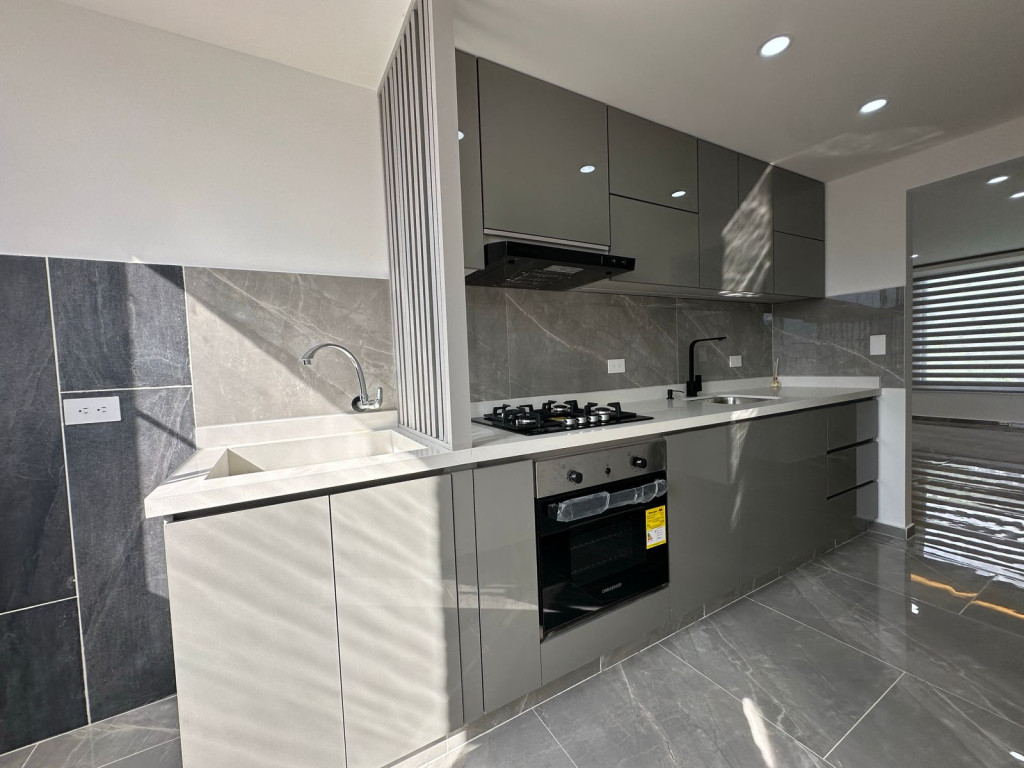 Apartamento En Venta - La Hacienda, Cali