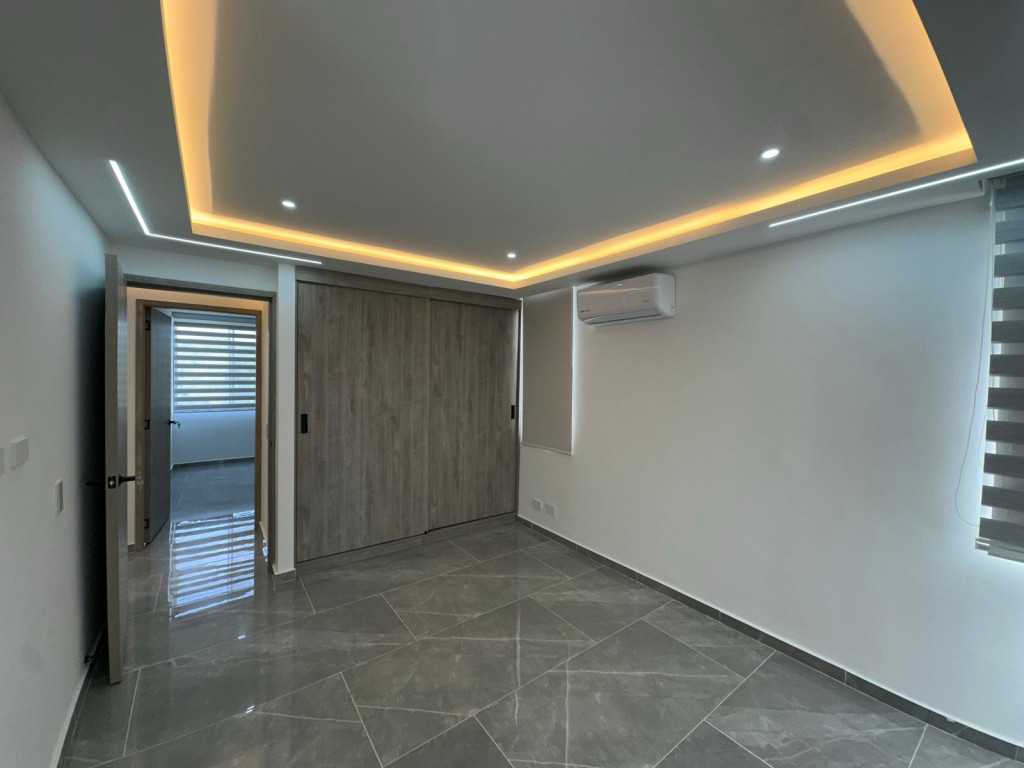 Apartamento En Venta - La Hacienda, Cali