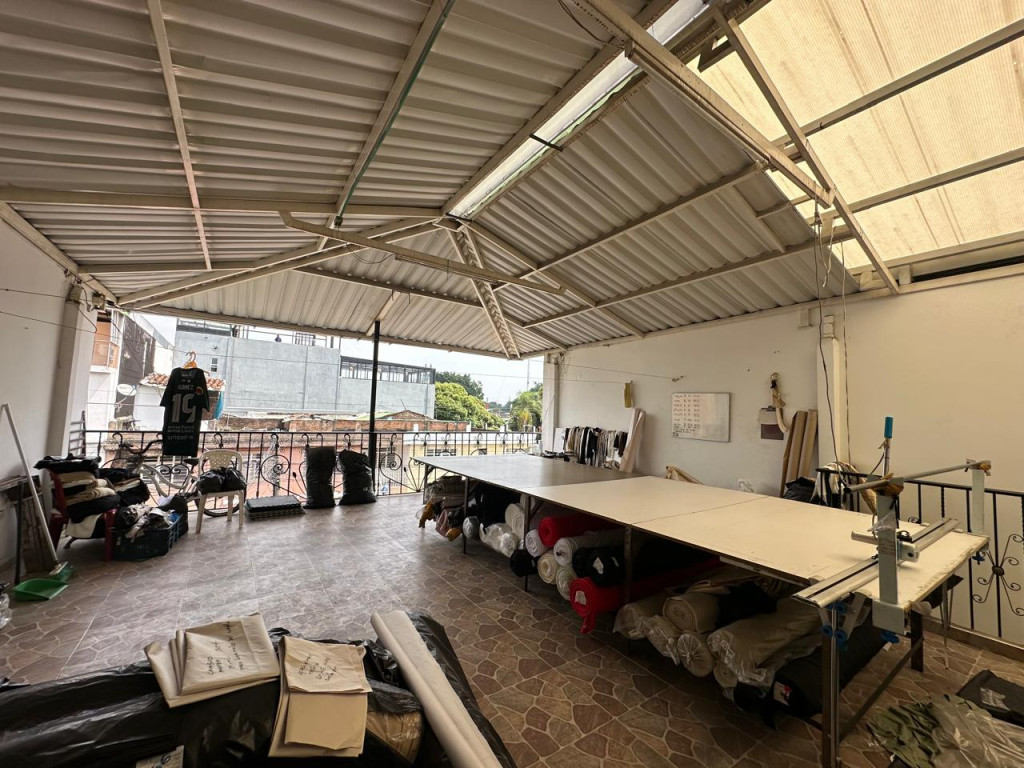 Casa En Venta - Primero De Mayo, Cali