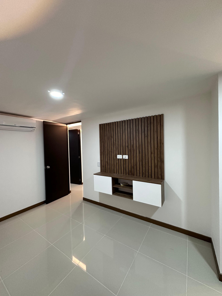 Apartamento En Venta - Valle Del Lili, Cali