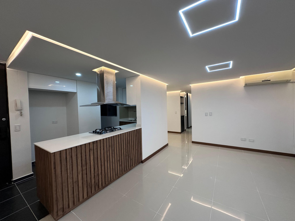 Apartamento En Venta - Valle Del Lili, Cali